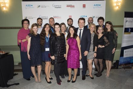 azo-team