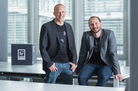 CEO & Gründer Wolfgang Stelzle mit dem COO Kerim Ispir (v.l., Foto: Re'flekt)